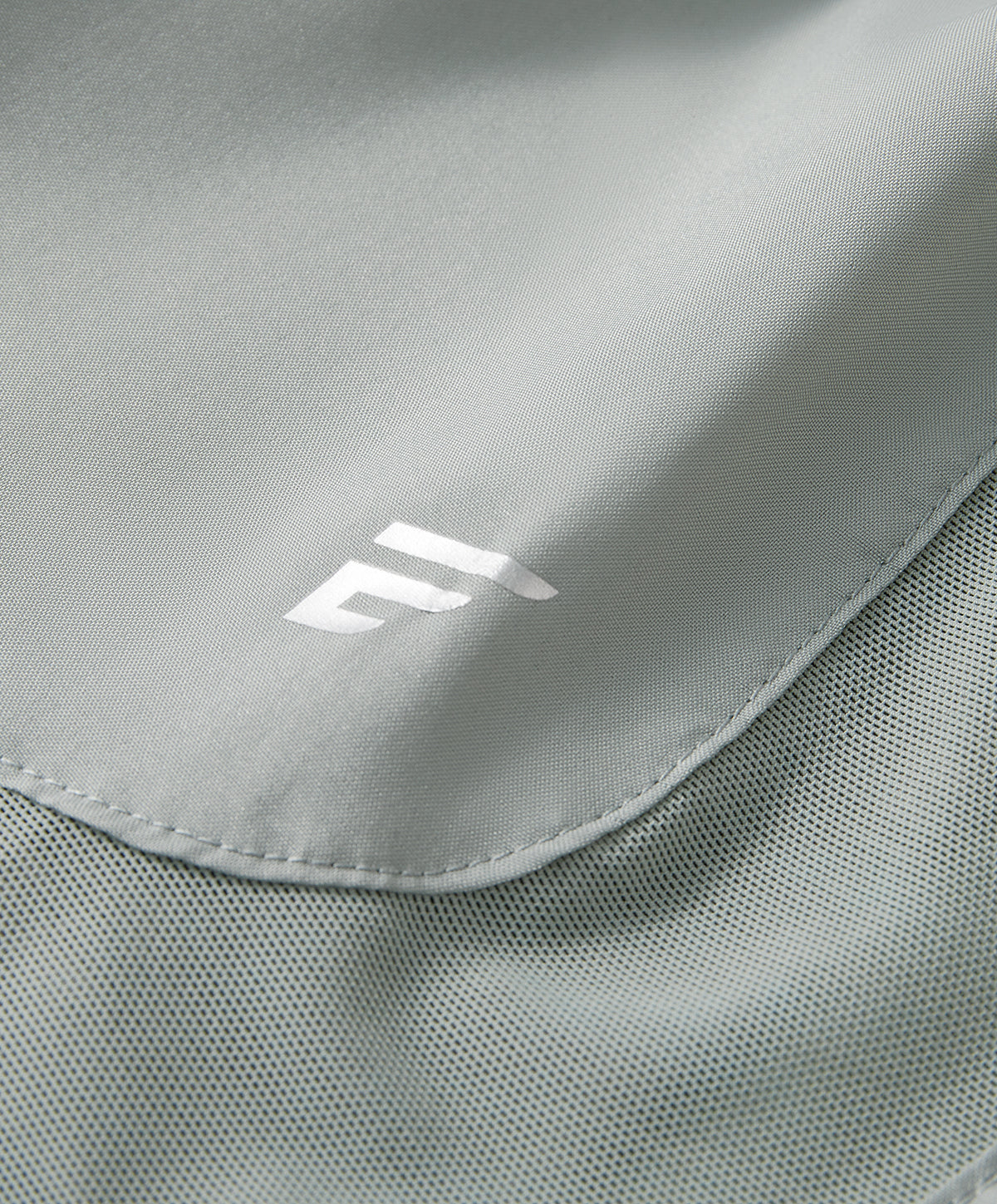 Energized Digital Daydream Cadence Shorts