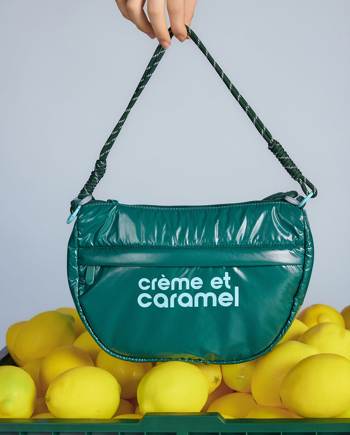Crème et Caramel Nylon Puffy Sling Bag